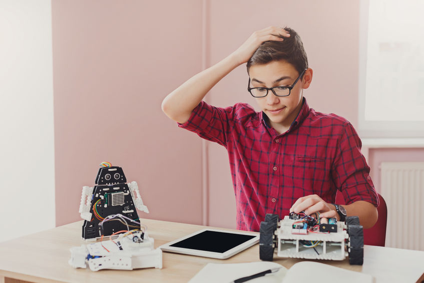 Pourquoi faire un Bot © Stocklib / milkos
