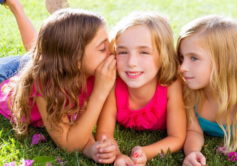 OK Google ou Dis-moi Alexa